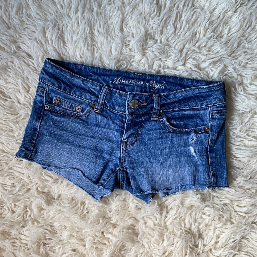 American Eagle Distressed Shorts Sz 00